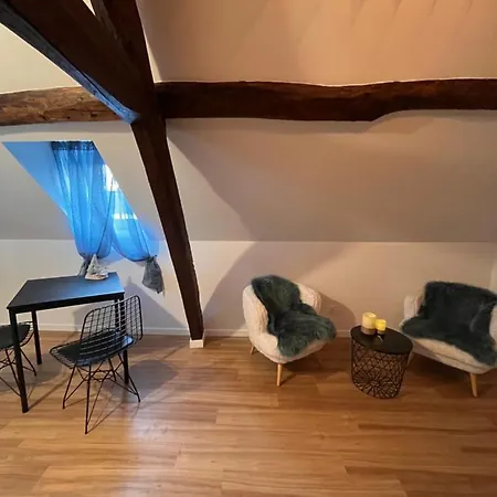 Apartment Cozy Loft In Normandy
